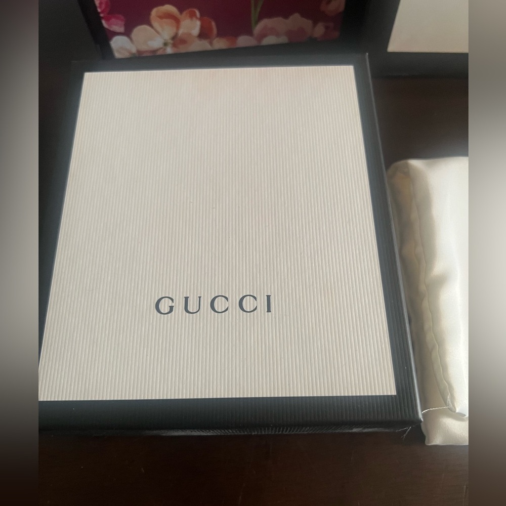 Gucci Packaging - image 4